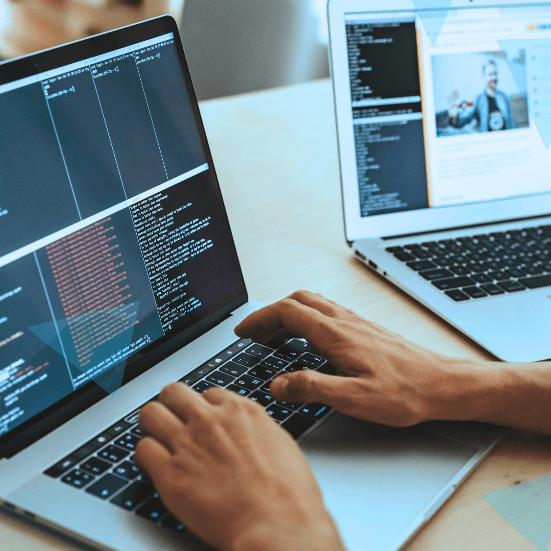 Image of Masa depan Python terlihat sangat cerah, dengan berbagai peluang dan tantangan yang mungkin akan mempengaruhi bagaimana bahasa ini berkembang dan berperan dalam teknologi-teknologi baru